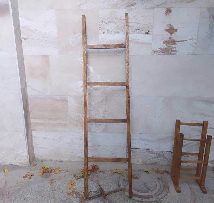 نردبان دکوراتیو ( استند حوله )