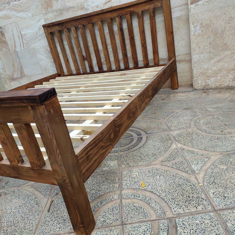 تخت دو نفره تمام چوب