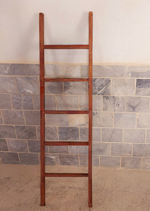نردبان دکوراتیو ( استند حوله )